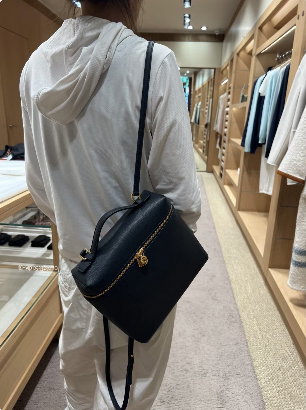 Loro Piana Extra Pocket backpack L23.5 Grained Calfskin navy blue FAN4041