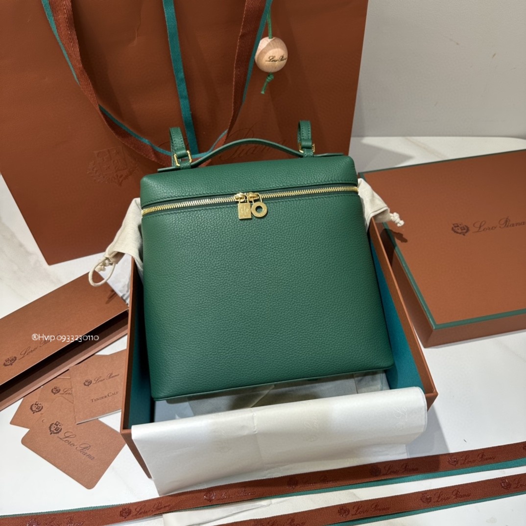 Loro Piana Extra Pocket backpack L23.5 Grained Calfskin Forest Leaves (50RT)FAN4041