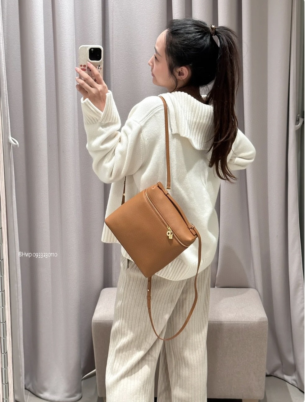 Loro Piana Extra Pocket backpack L23.5 Grained Calfskin FAN4041