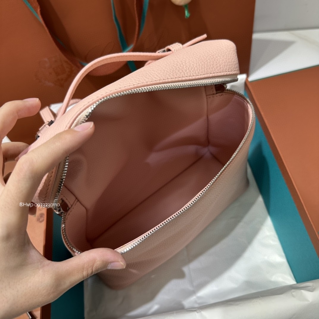 Loro Piana Extra Pocket backpack L23.5 Grained Calfskin Candoglia Marble (305H) FAN4041