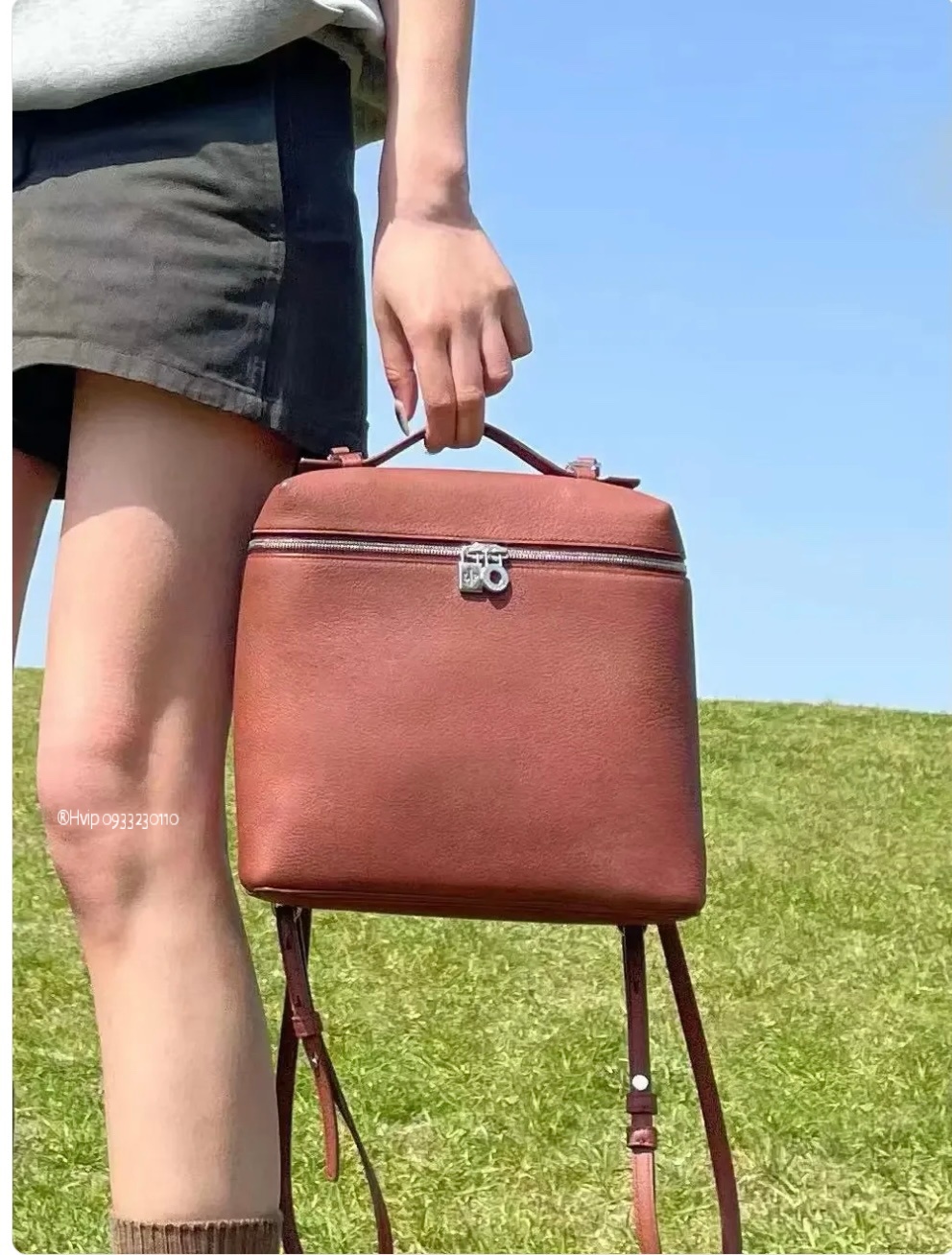 Loro Piana Extra Pocket backpack L23.5 Grained Calfskin FAN4041