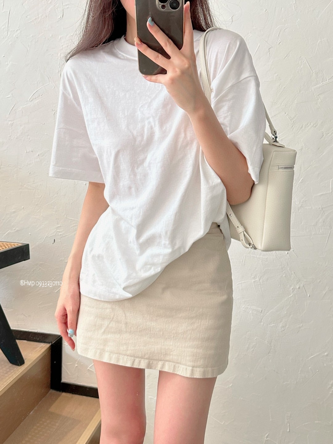 Loro Piana Extra Pocket backpack L23.5 Grained Calfskin white FAN4041