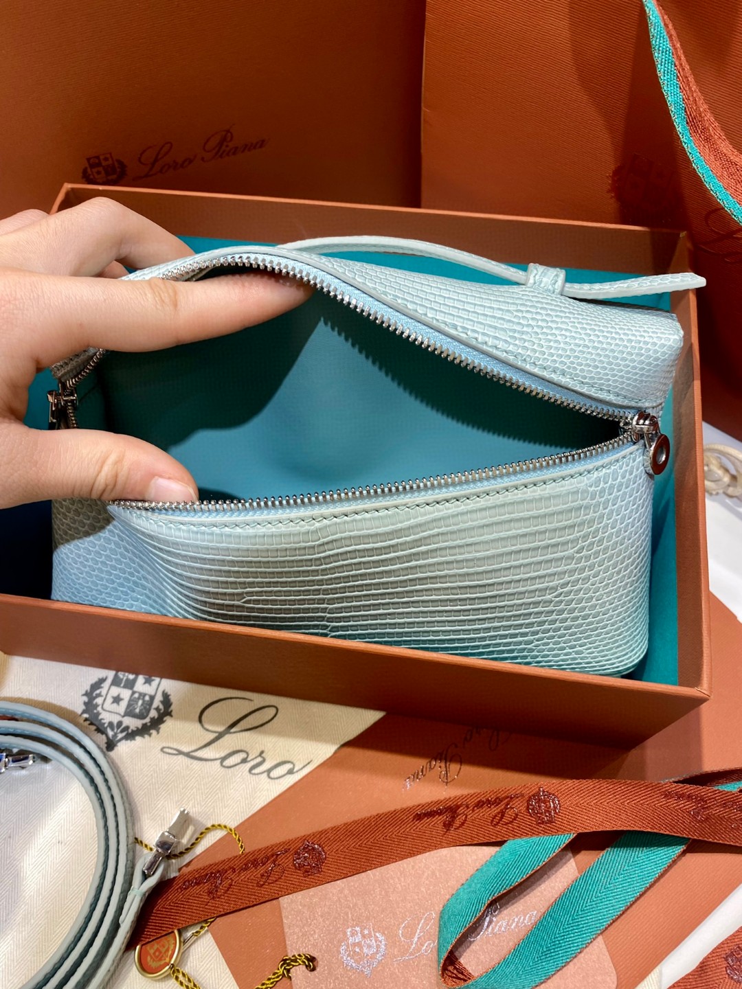 Loro Piana Extra Pocket L19 Lizard