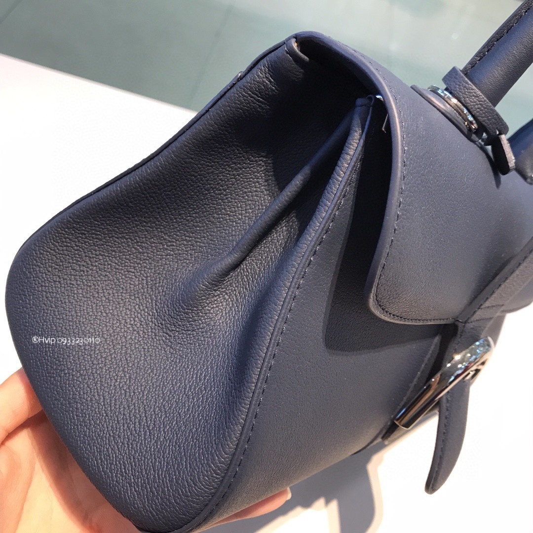 Delvaux Brillant MM Rodeo Calfskin navy blue