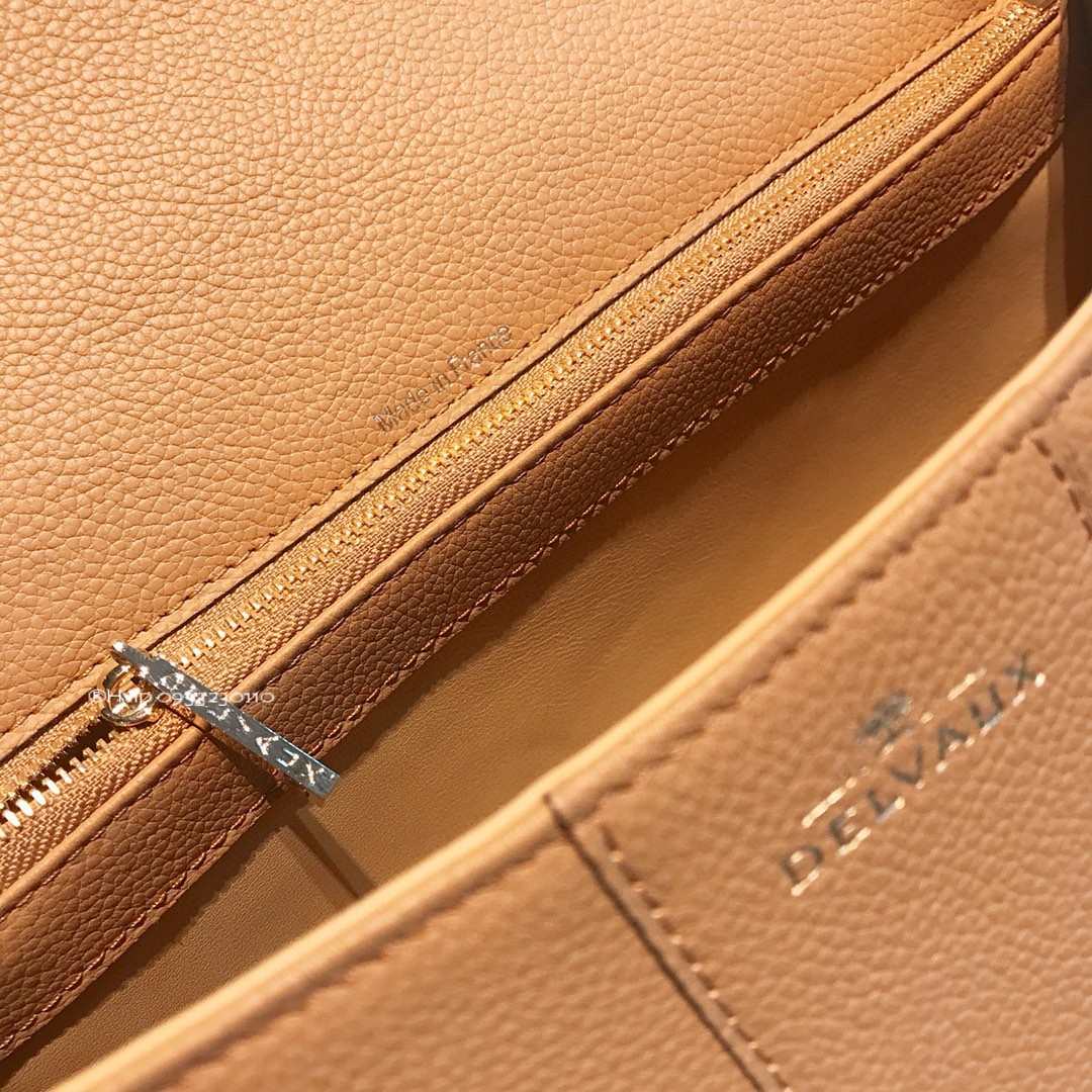 Delvaux Brillant MM grained Calfskin Vegetal - Ivory