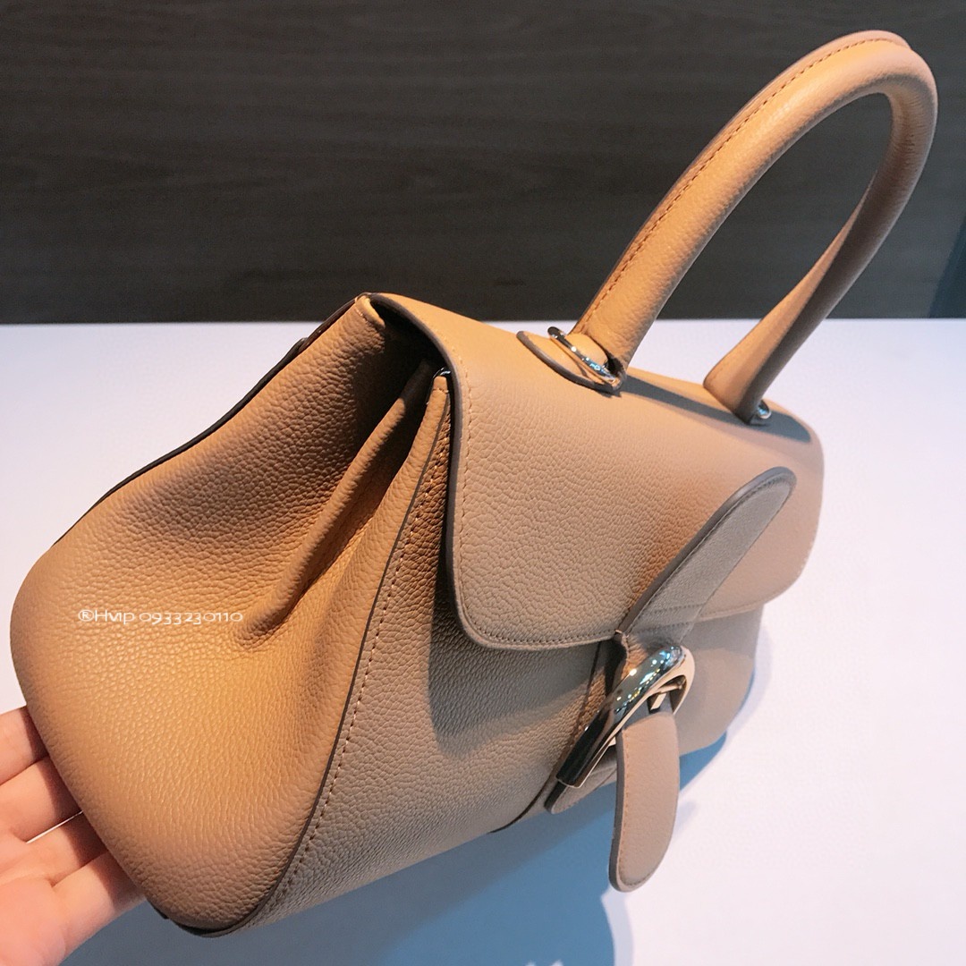 Delvaux Brillant MM grained Calfskin Vegetal - Ivory