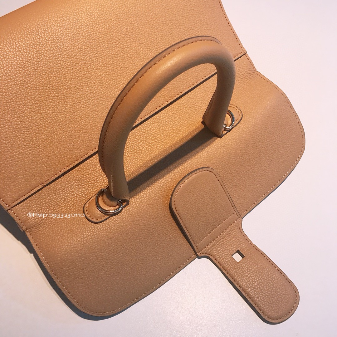 Delvaux Brillant MM grained Calfskin Vegetal - Ivory