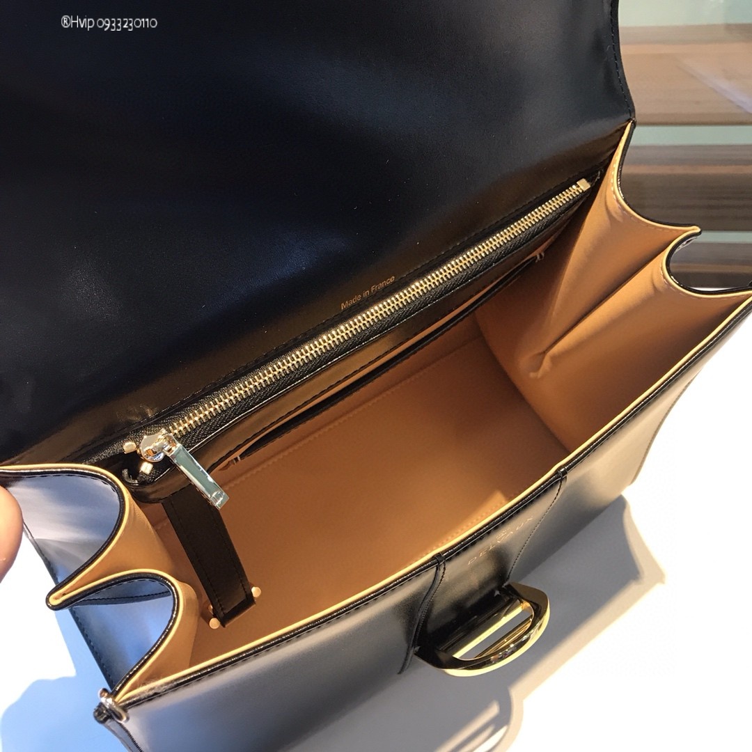 Delvaux Brillant MM in Box Calf Black