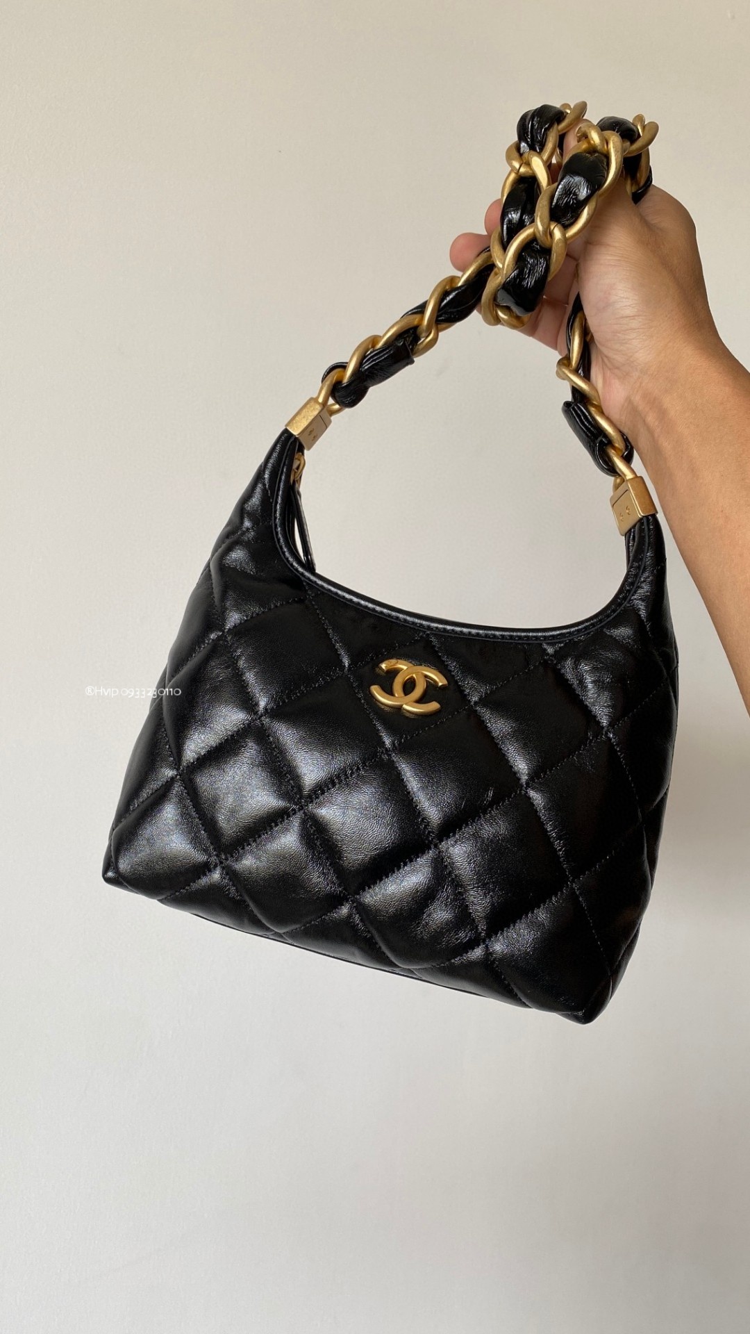 Chanel hobo bag 2024