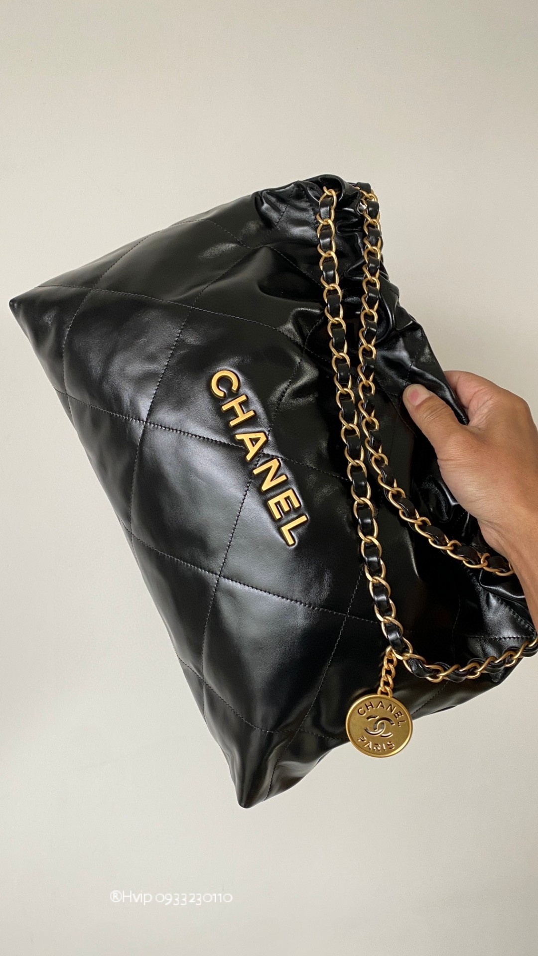 Chanel 22 hobo bag