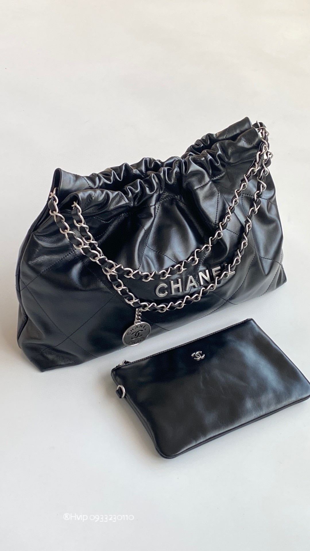 Chanel 22 hobo bag