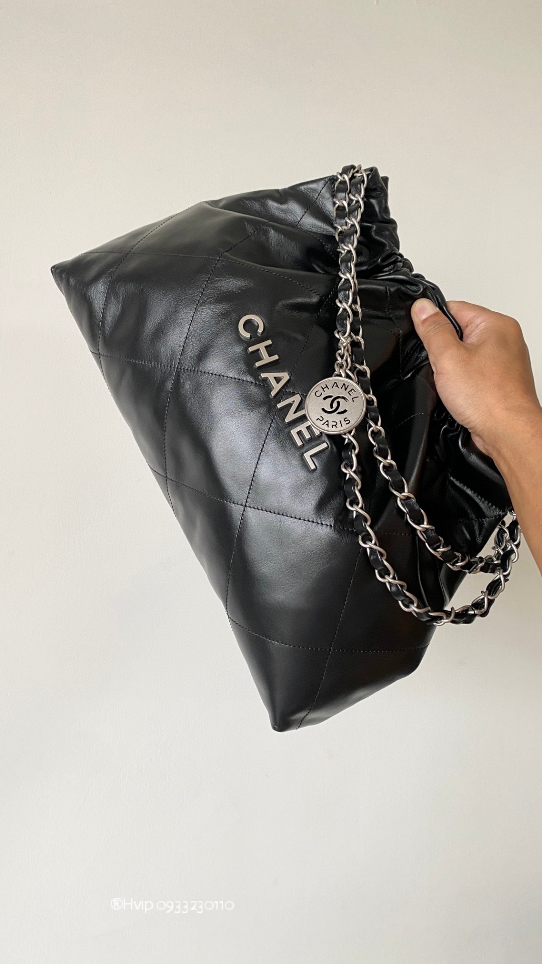 Chanel 22 hobo bag