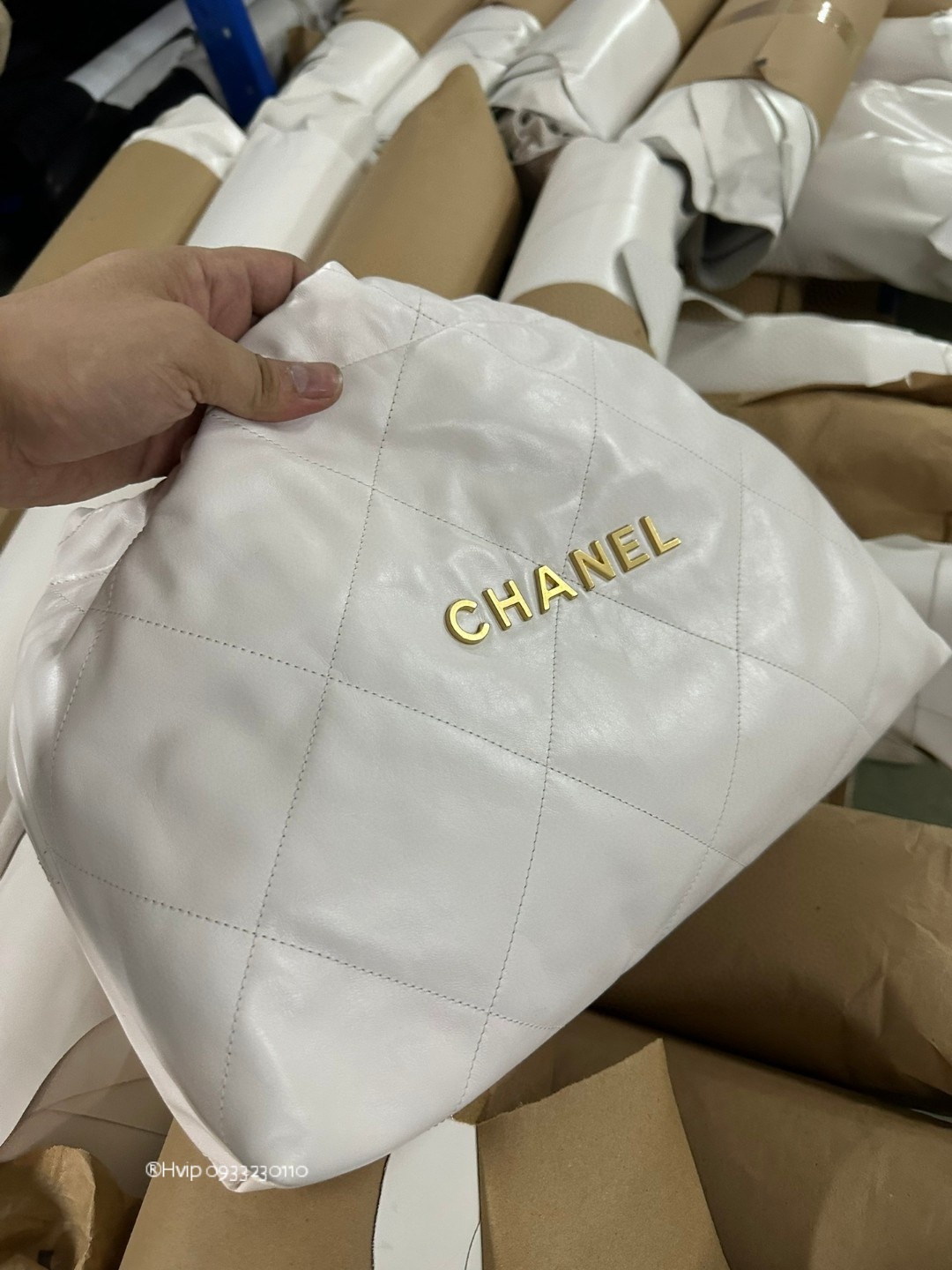 Chanel 22 hobo bag