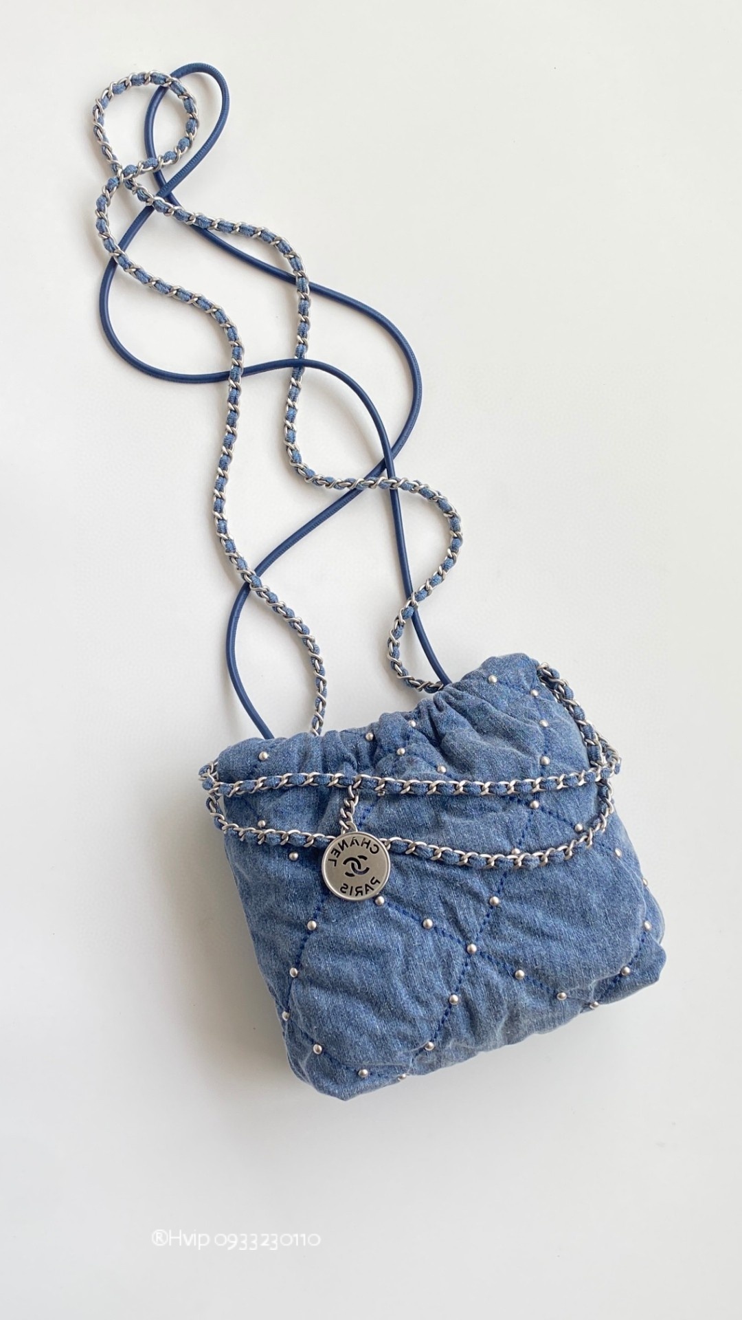 Chanel 22 mini denim