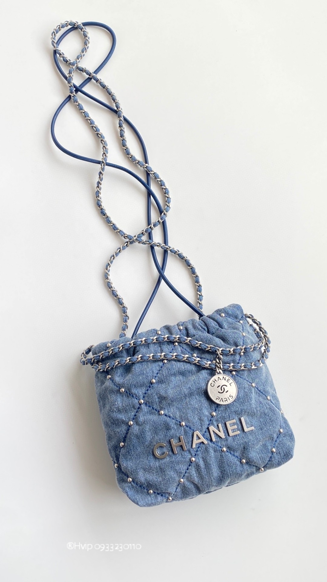 Chanel 22 mini denim