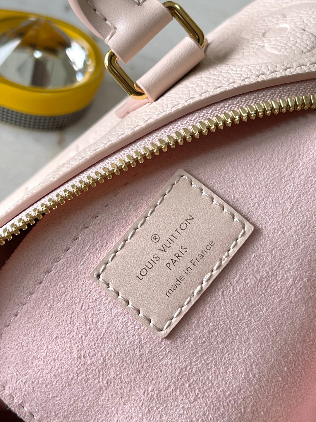 Louis Vuitton M47136 Speedy Bandoulière 20 Pink Opale