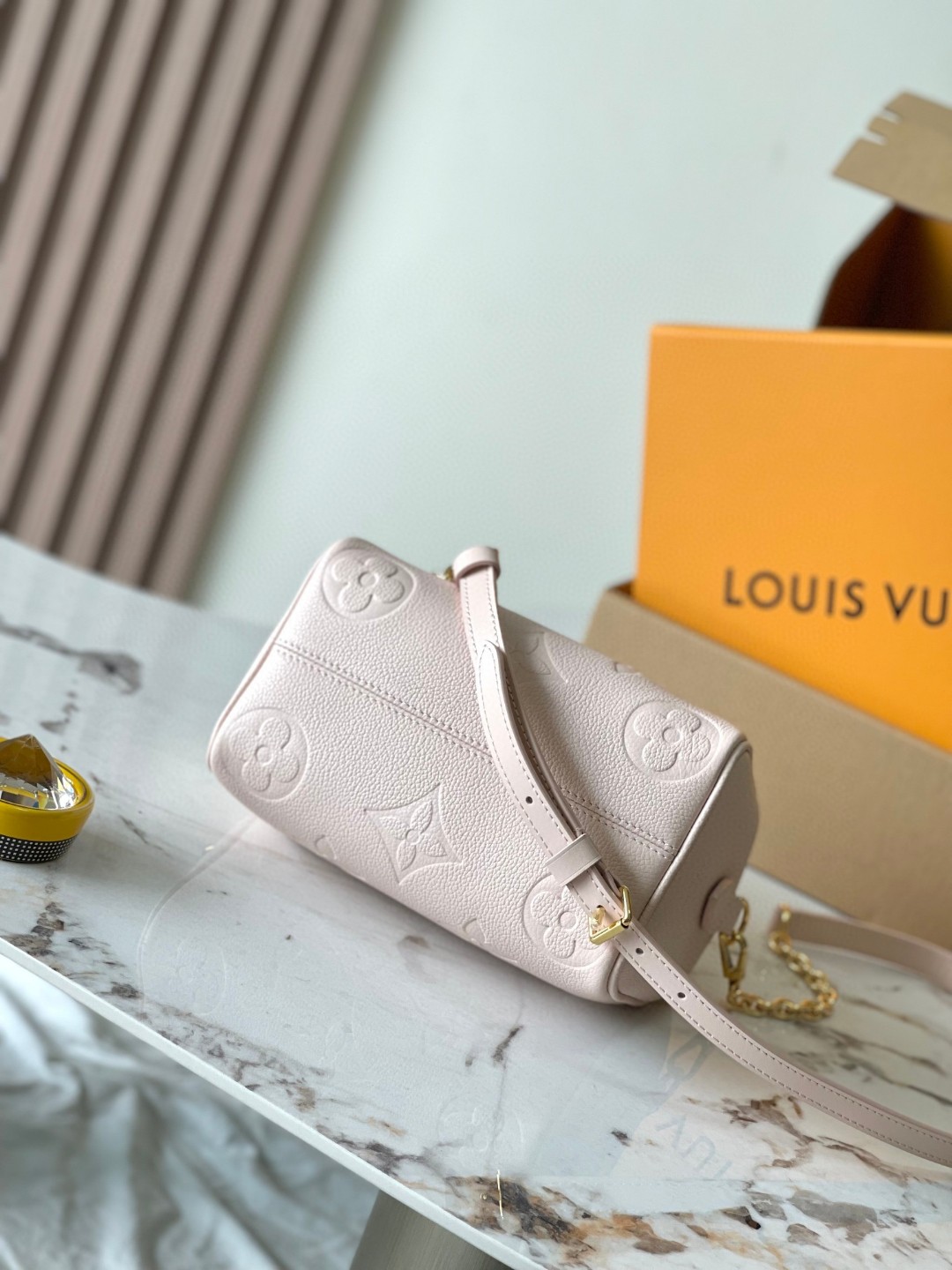 Louis Vuitton M47136 Speedy Bandoulière 20 Pink Opale