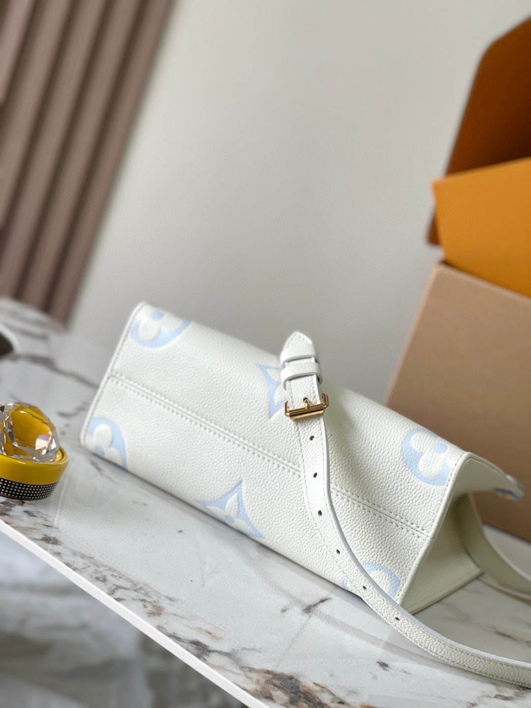 Louis Vuitton M46833 OnTheGo PM Lv1