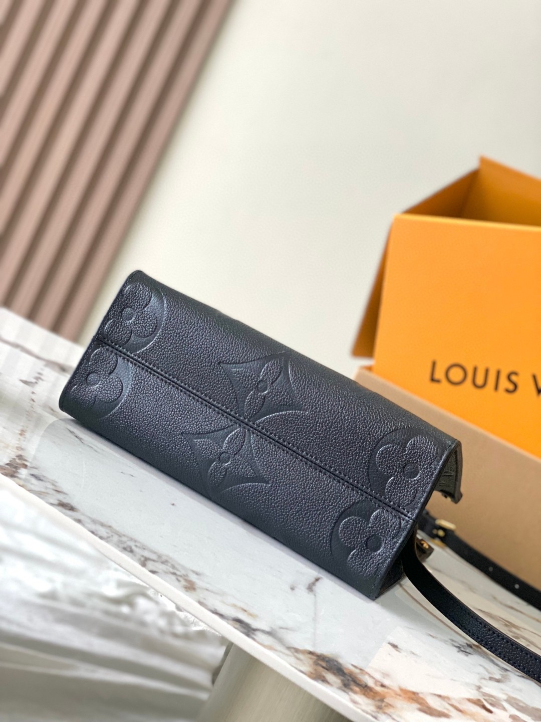 Louis Vuitton M45653 Onthego PM Tote Bag Lv1