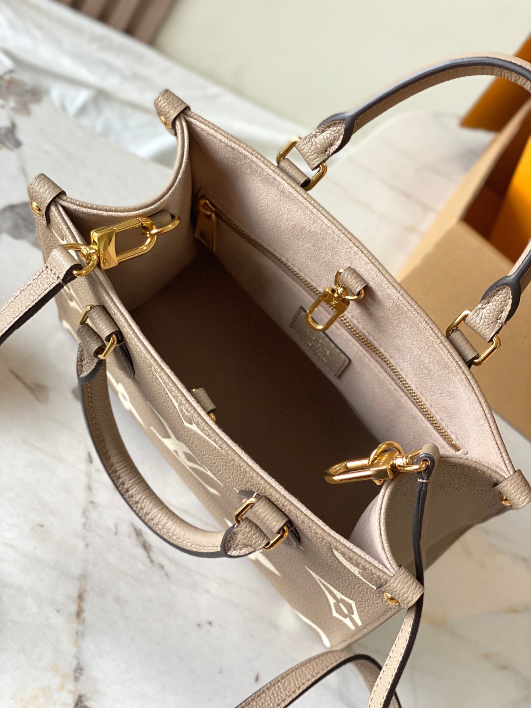 Louis Vuitton M45779 Onthego PM Tote Bag Lv1