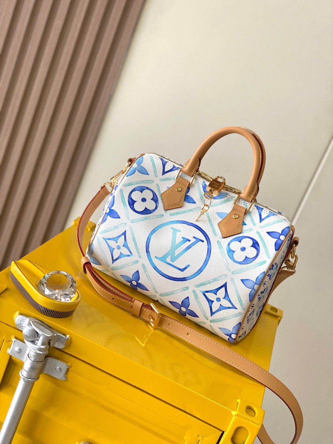 Louis Vuitton M11264 Speedy Bandoulière 25 Lv1
