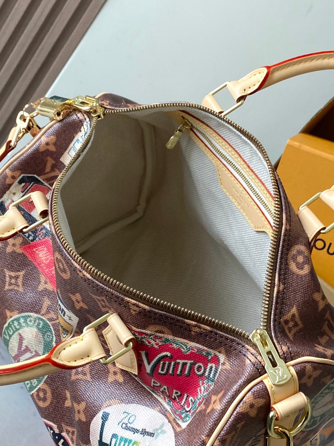 Louis Vuitton M47087 Speedy Bandoulière 30 LV1