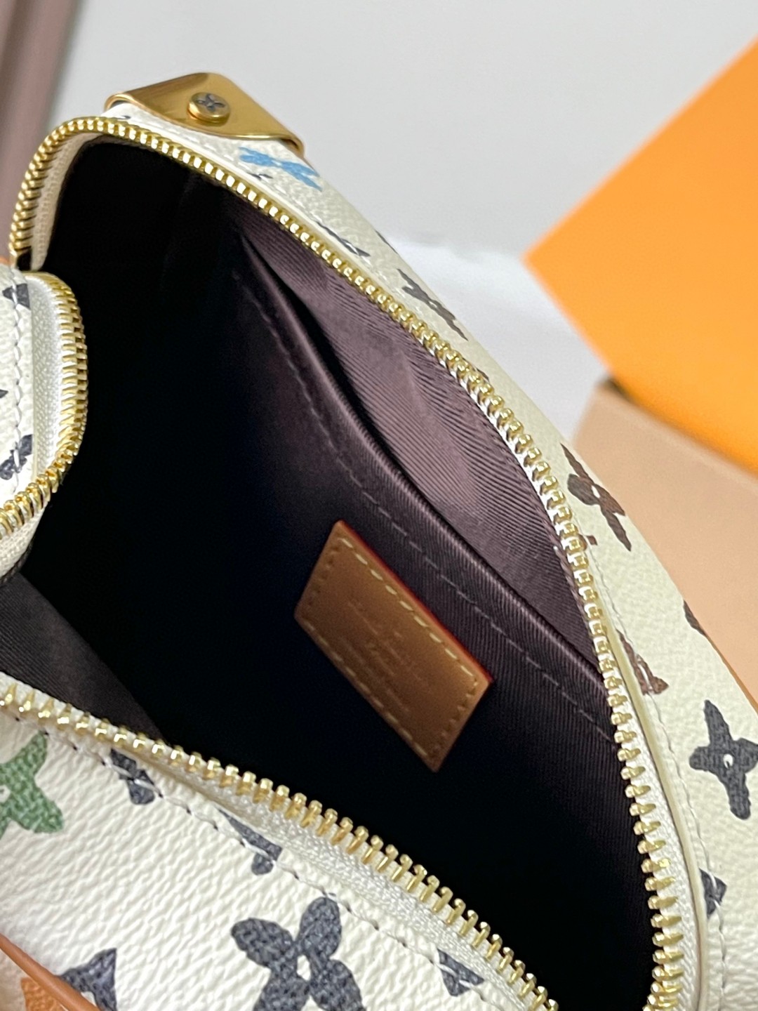 Louis Vuitton M25132 Mini Soft Trunk Lv1