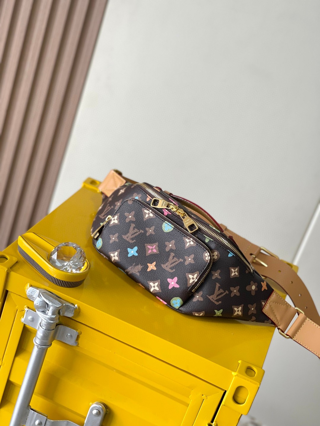 Louis Vuitton M24858 Rush Bumbag lv1.