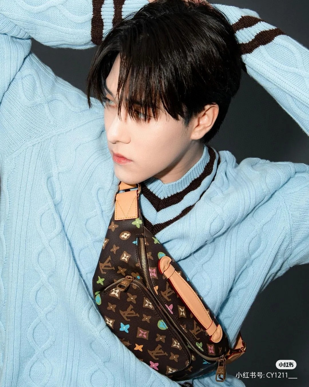 Louis Vuitton M24858 Rush Bumbag lv1.