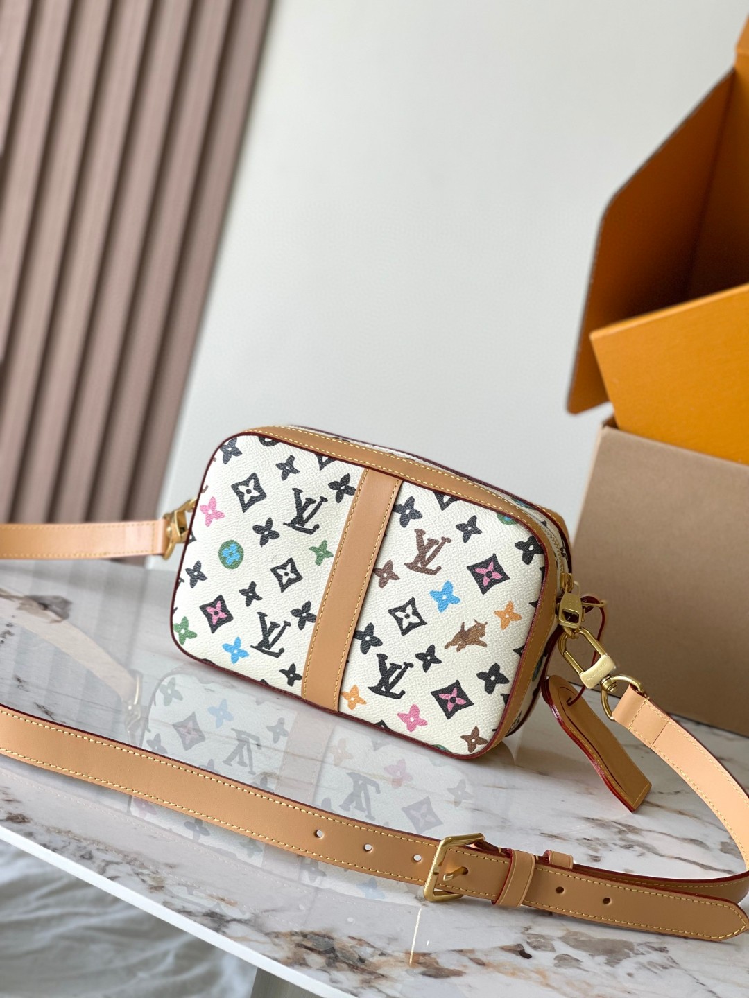 Louis Vuitton M24820 Envelope Messenger Lv1