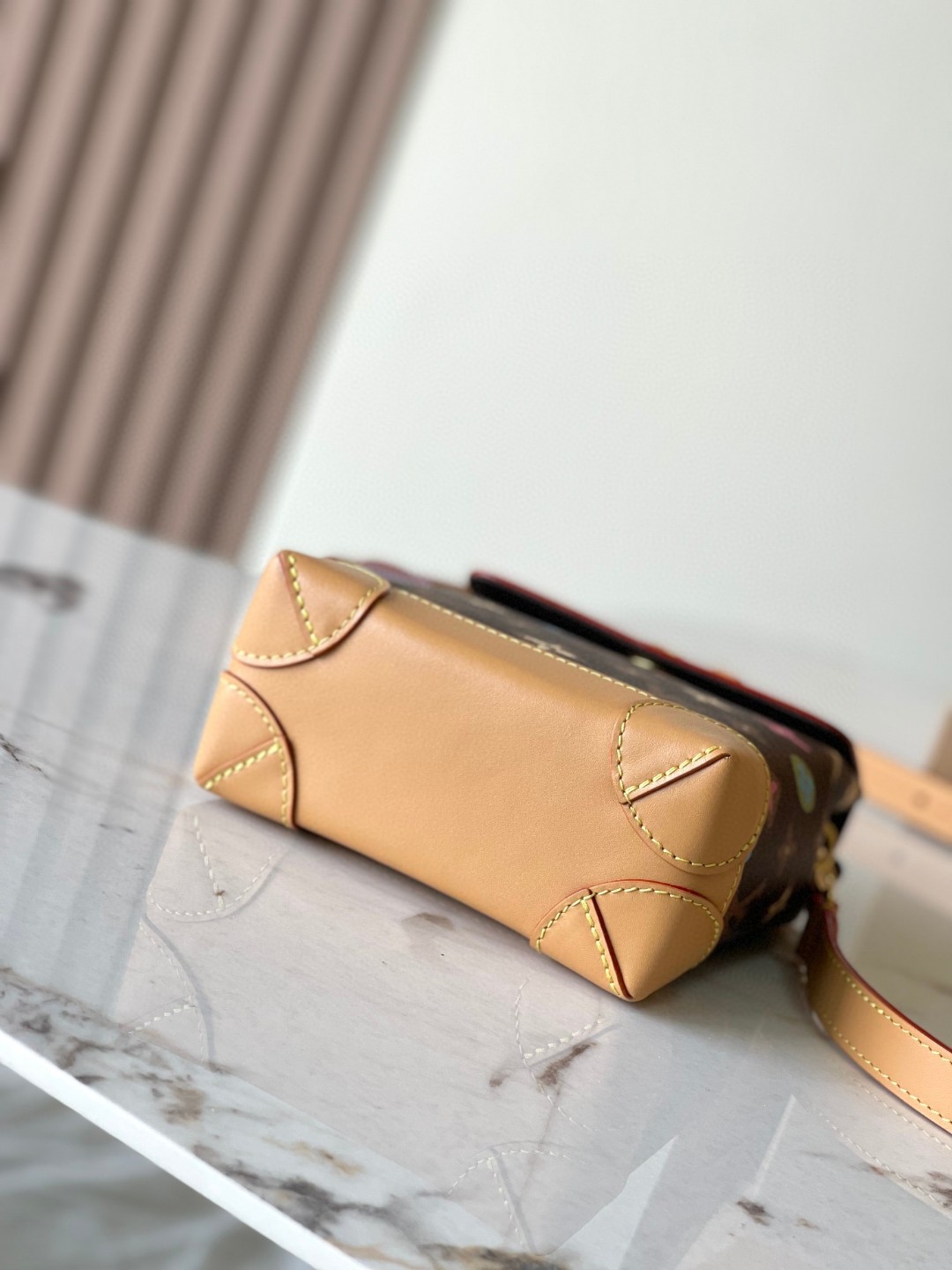 Louis Vuitton M83429 Nano Steamer lv1