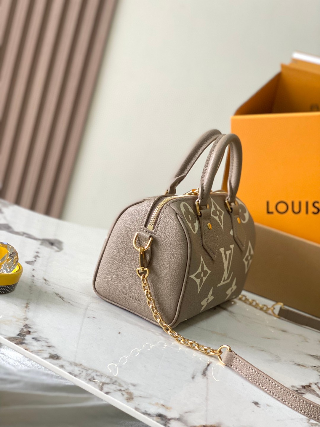 Louis Vuitton M46575 Speedy Bandoulière 20 Lv1