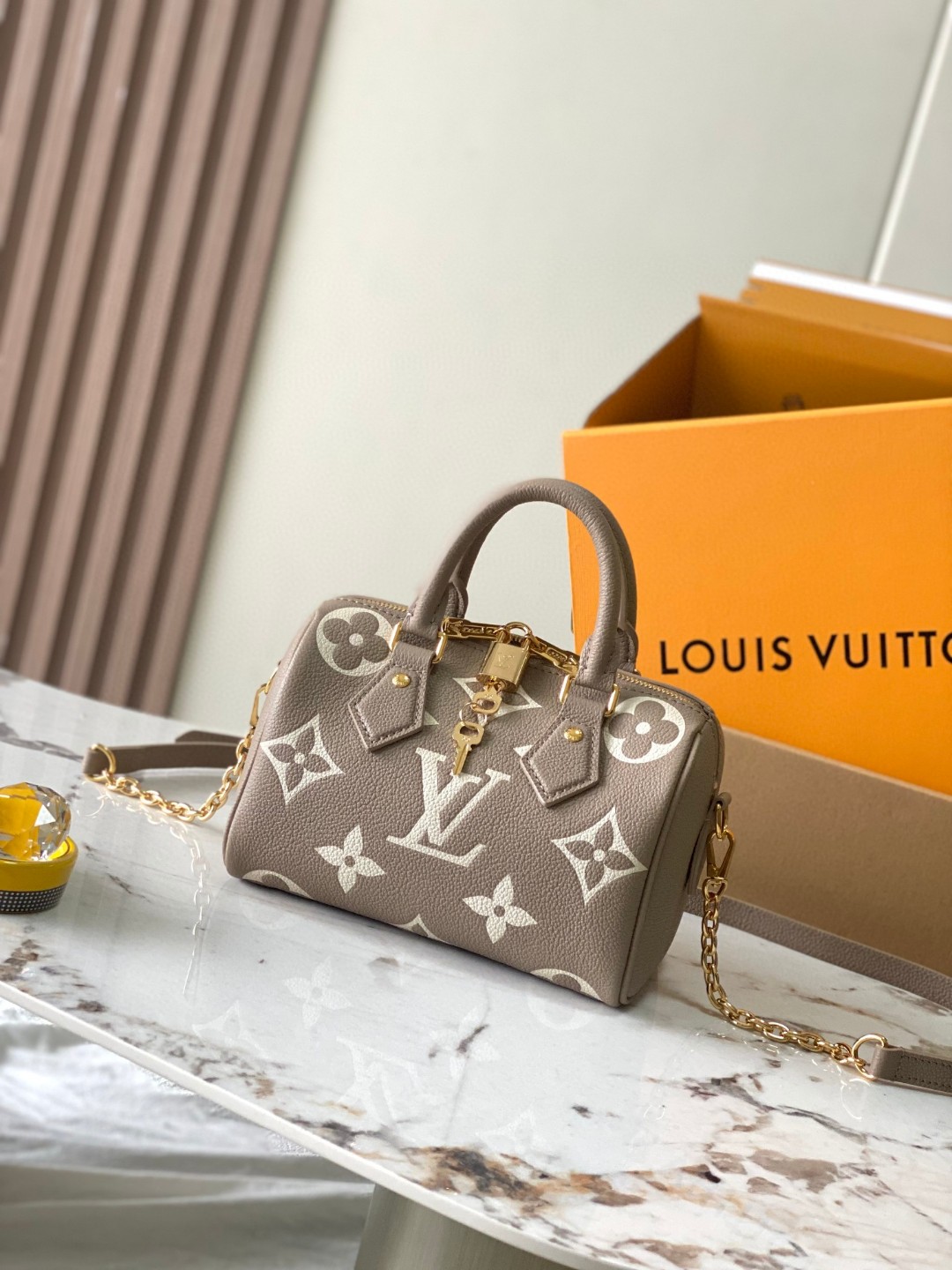 Louis Vuitton M46575 Speedy Bandoulière 20 Lv1