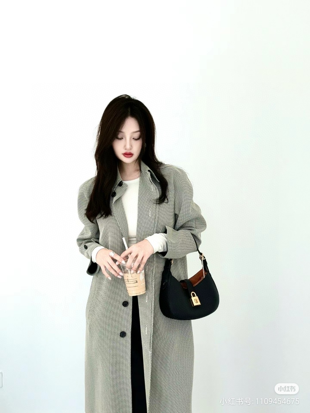 Louis Vuitton M24611 Low Key Shoulder Bag Lv1