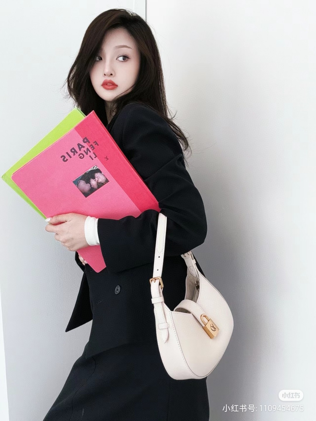 Louis Vuitton M24990 Low Key Shoulder Bag Lv1