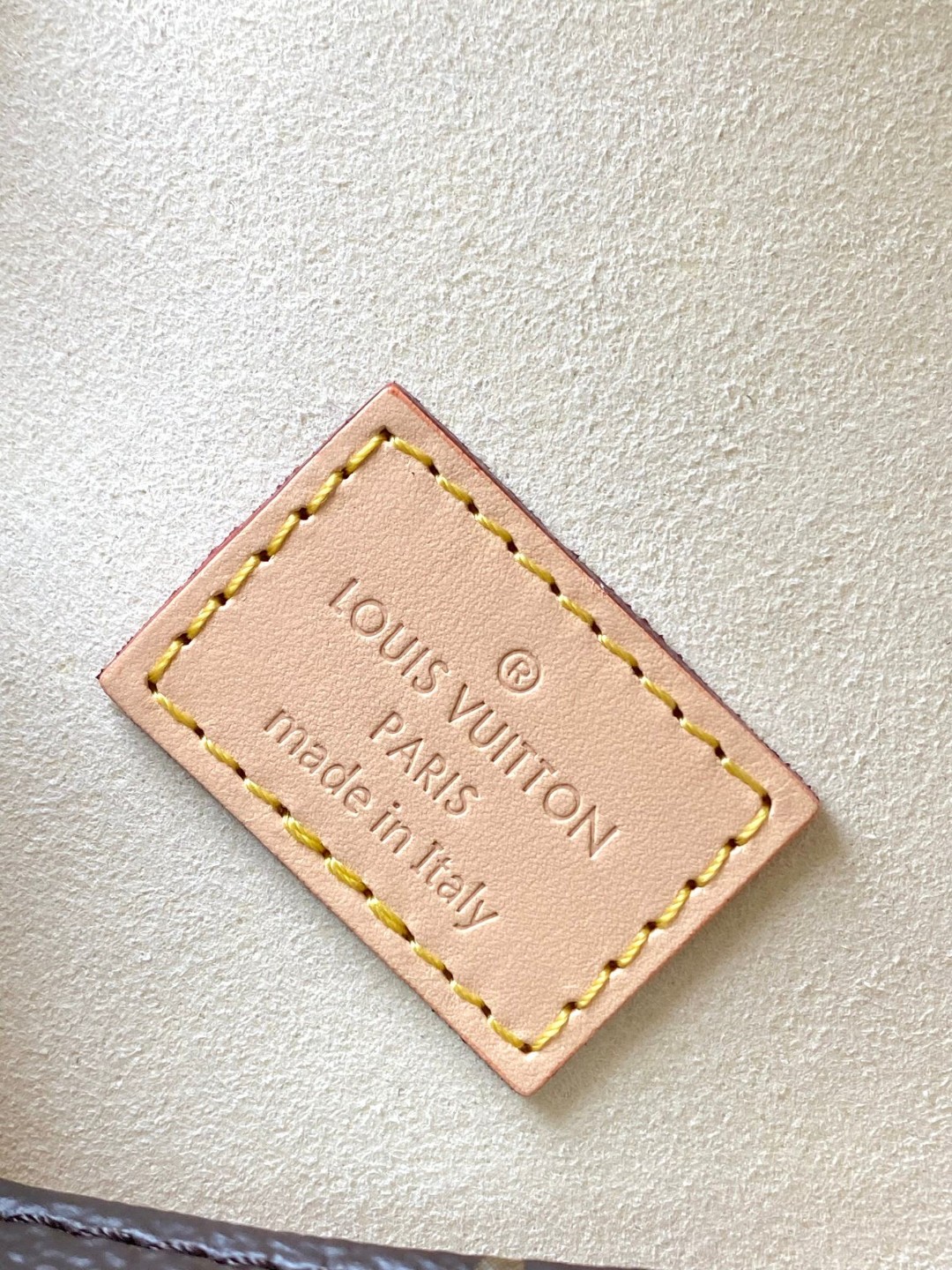 Louis Vuitton M46740 Saumur BB lv1