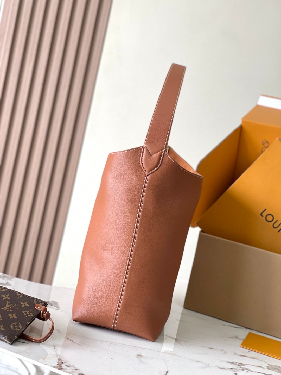 Louis Vuitton M24974 Low Key Hobo MM Lv1
