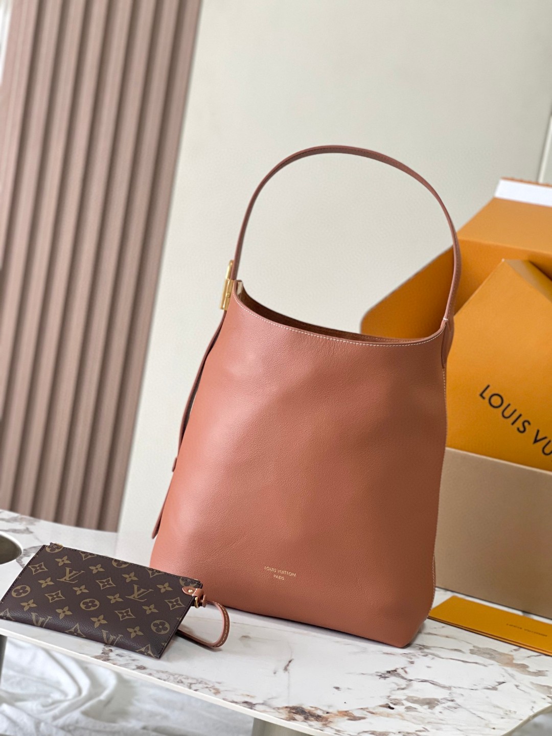 Louis Vuitton M24974 Low Key Hobo MM Lv1