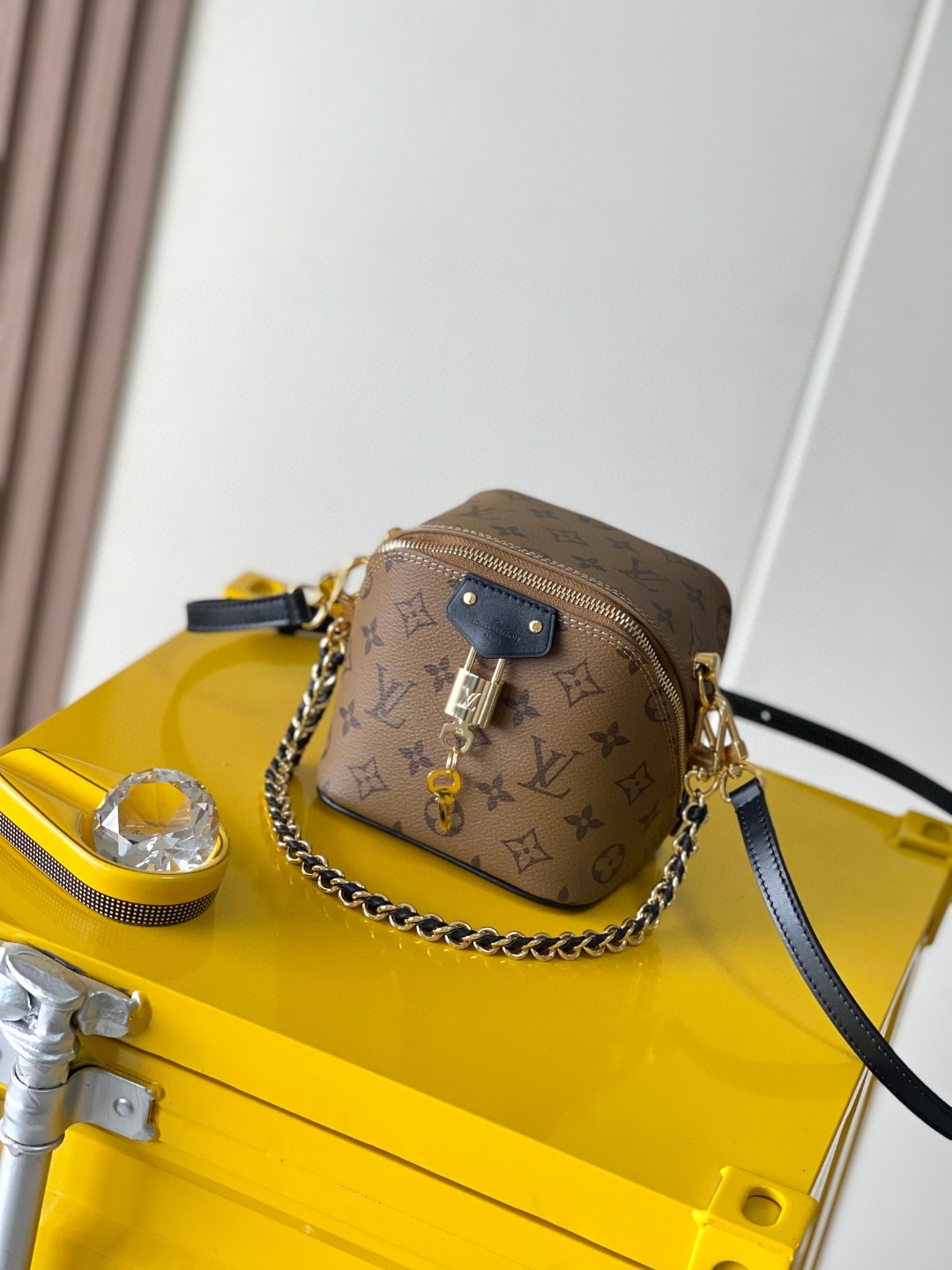 Louis Vuitton M47162 Just In Case Lv1