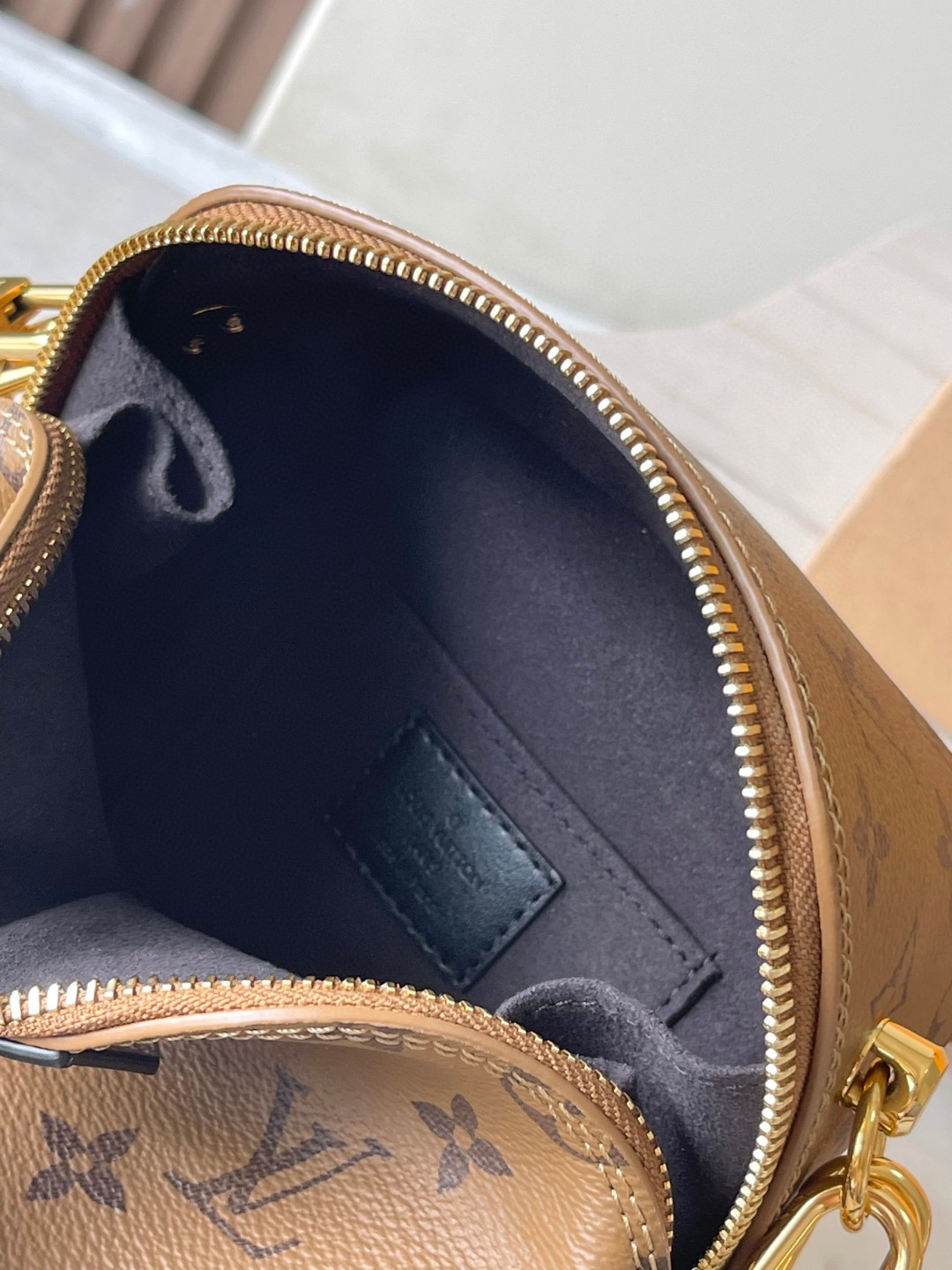 Louis Vuitton M47162 Just In Case Lv1