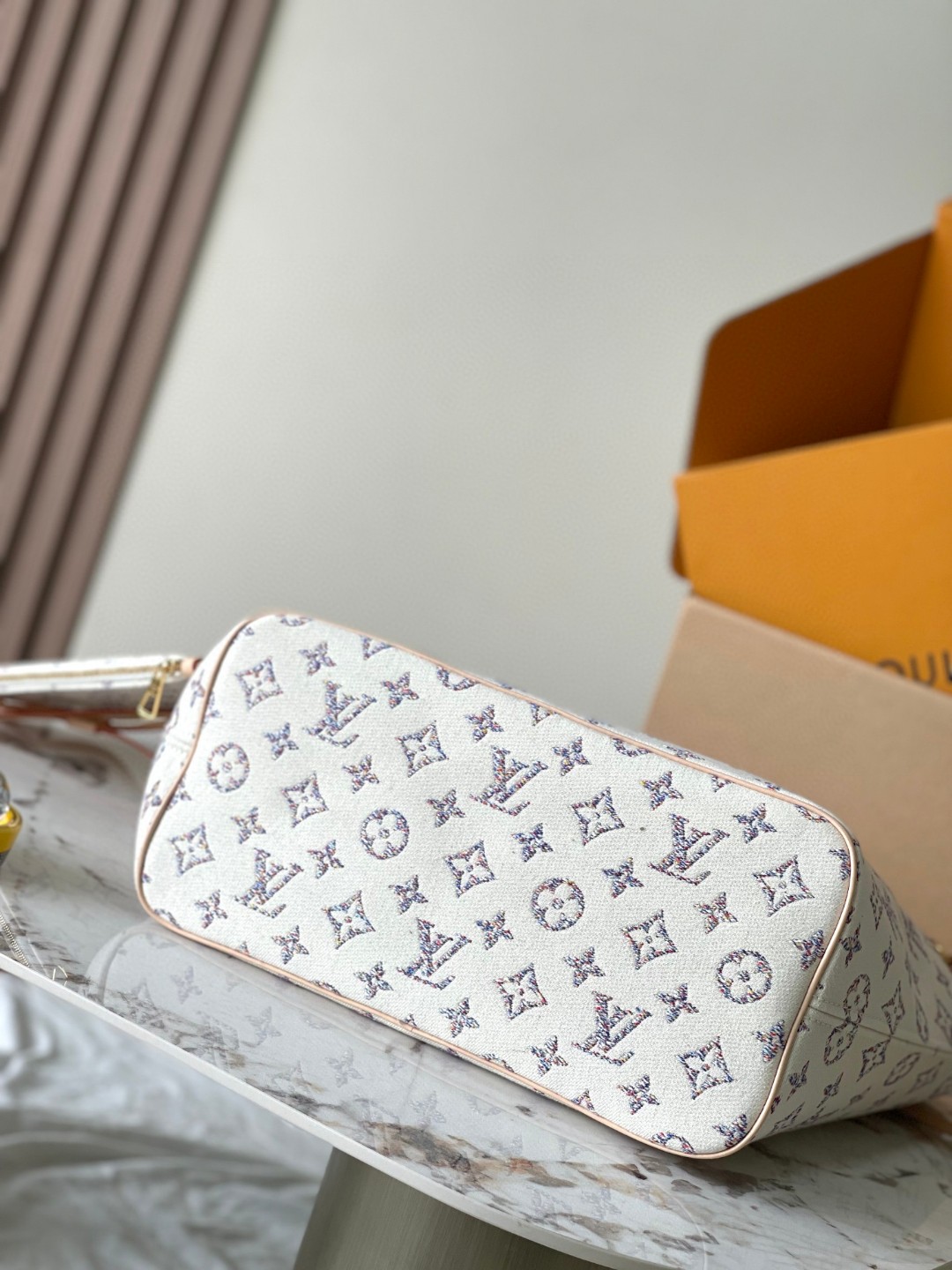 Louis Vuitton M24905 Neverfull MM Lv1