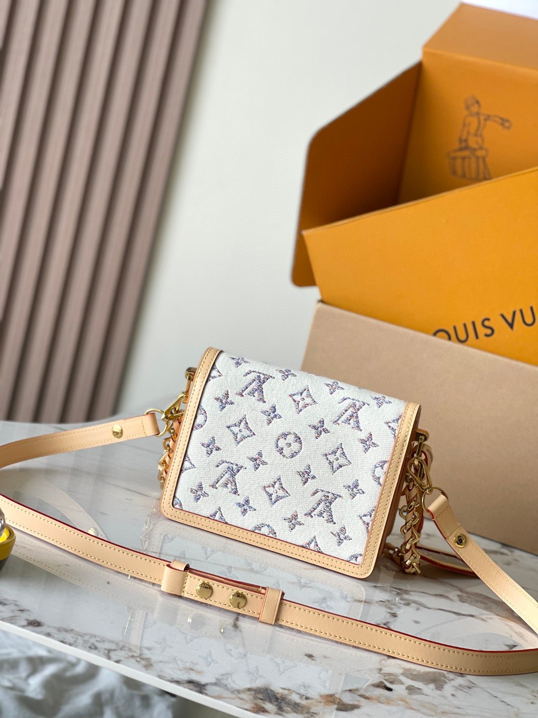 Louis Vuitton M24841 Mini Dauphine Lv1