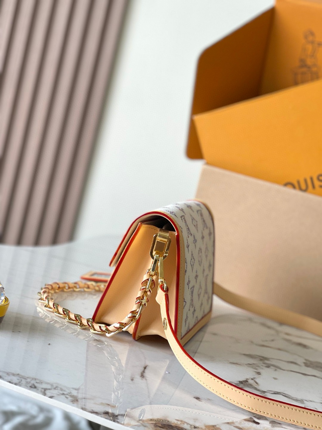 Louis Vuitton M24841 Mini Dauphine Lv1