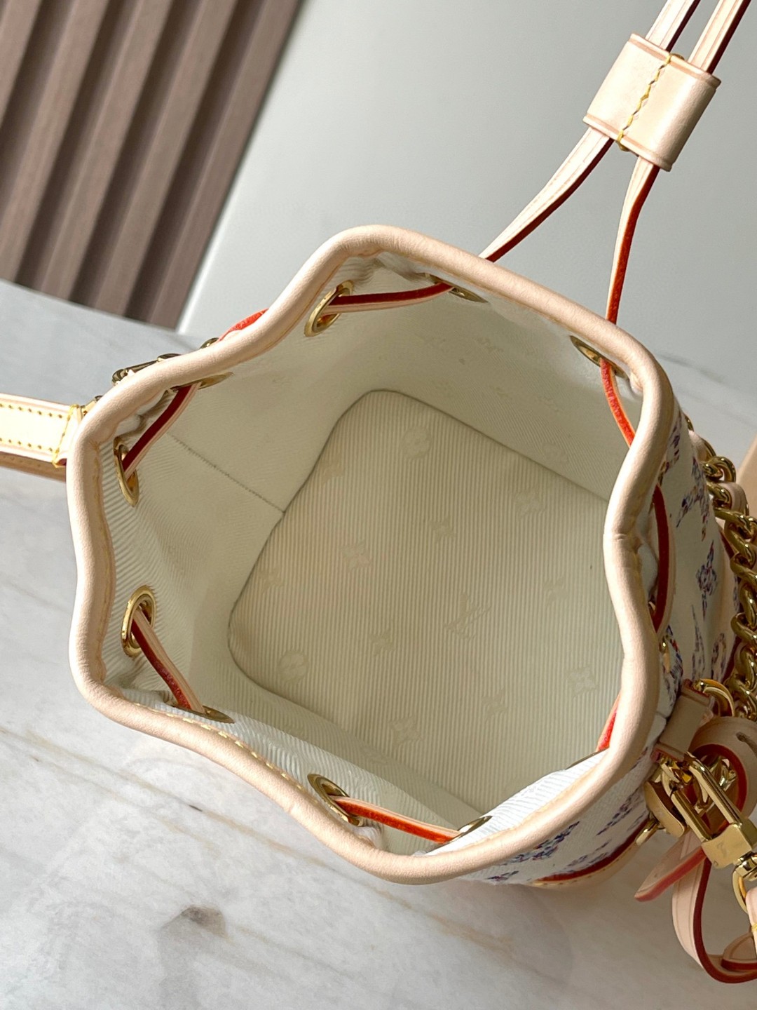 Louis Vuitton M83453 Nano Noé Lv1