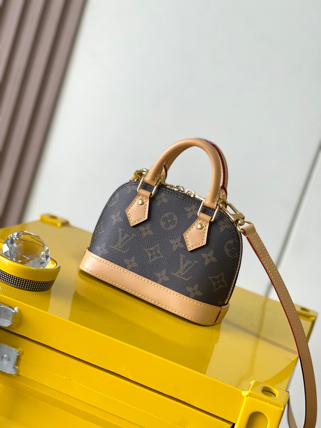 Louis Vuitton M82717 Nano Alma lv1