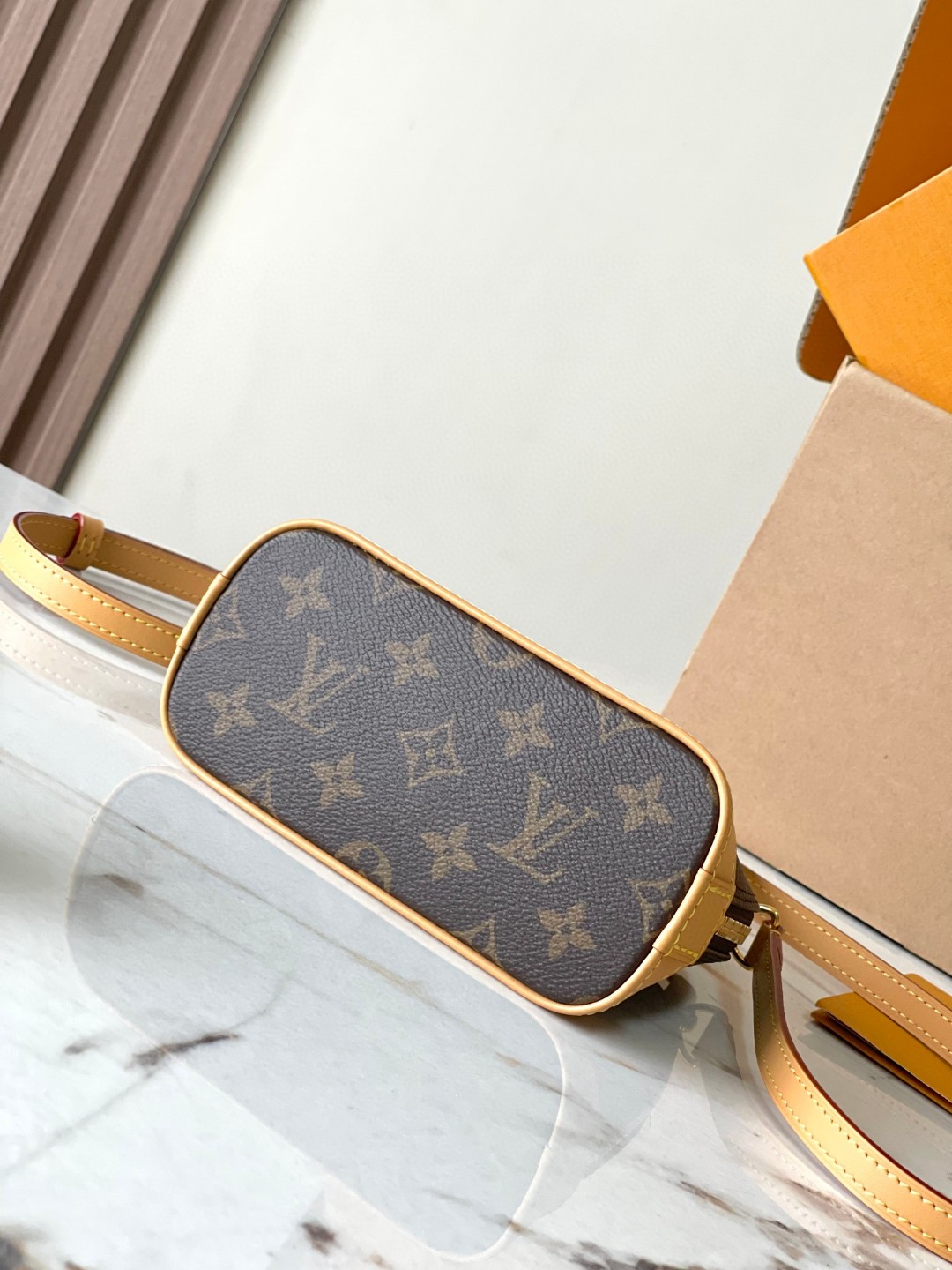 Louis Vuitton M82717 Nano Alma lv1