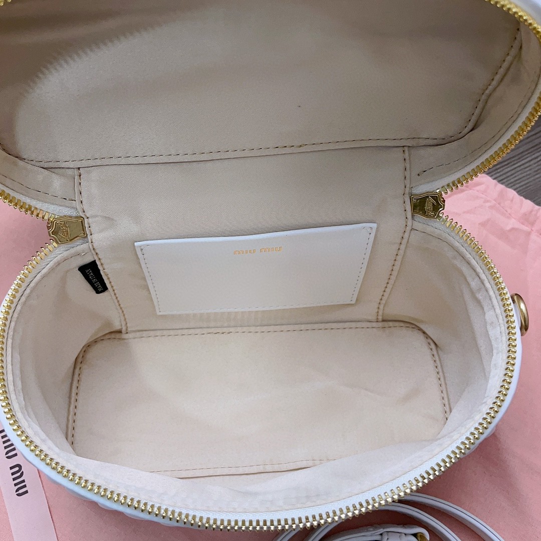 Miu Miu Matelassé nappa leather shoulder bag white 5BH226_N88_F0009_V_OOO M1