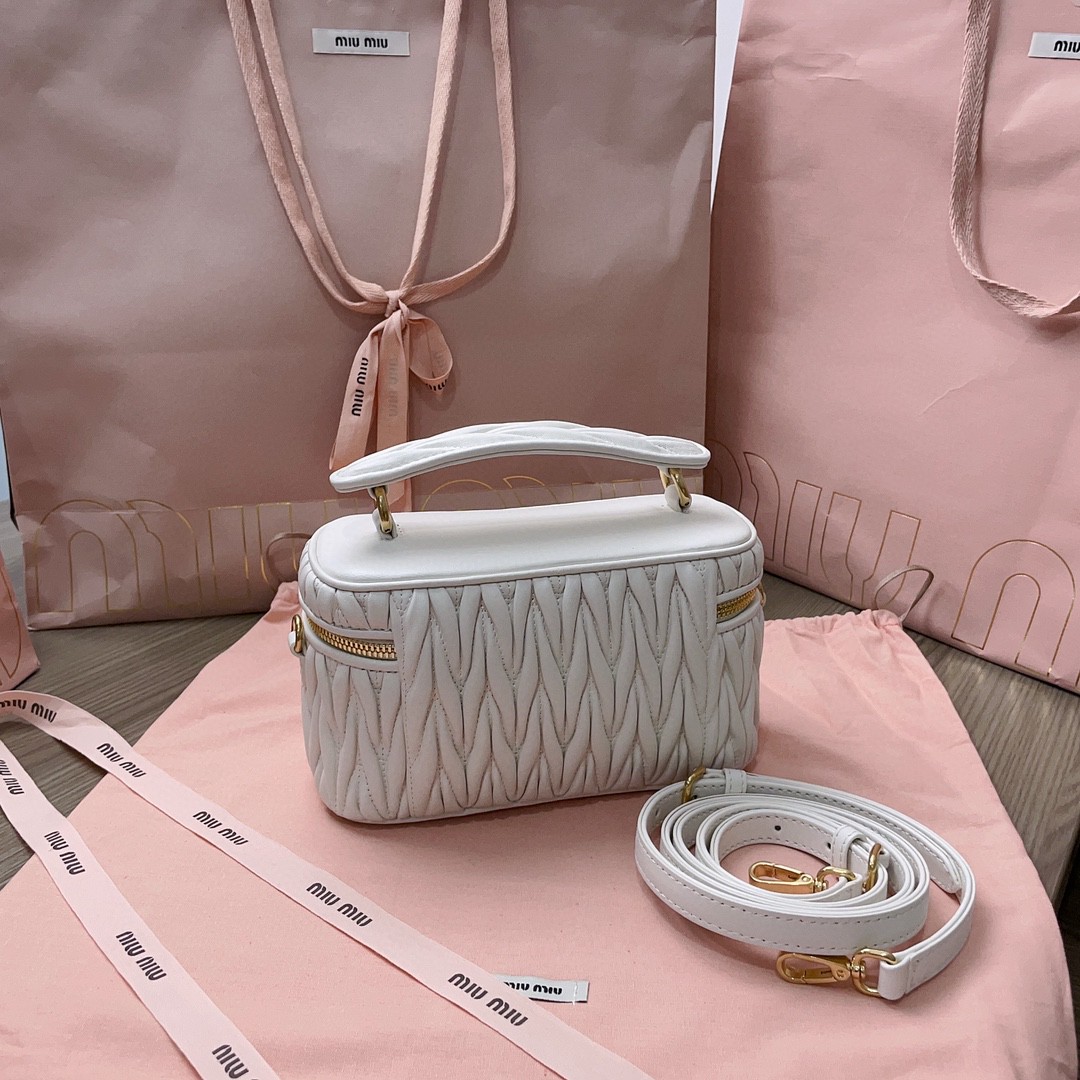 Miu Miu Matelassé nappa leather shoulder bag white 5BH226_N88_F0009_V_OOO M1