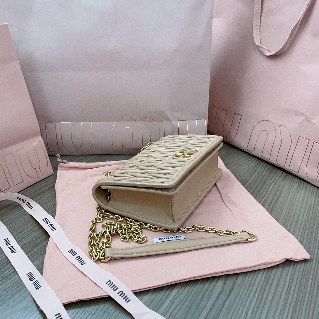 Miu Miu 5BP065 Matelassé nappa leather mini-bag sand beige M1