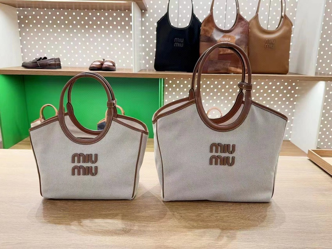 Miu Miu 5BG281 canvas tote bag M1
